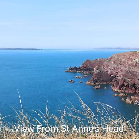 Holiday Home In Dale, Pembrokeshire Bilik gambar
